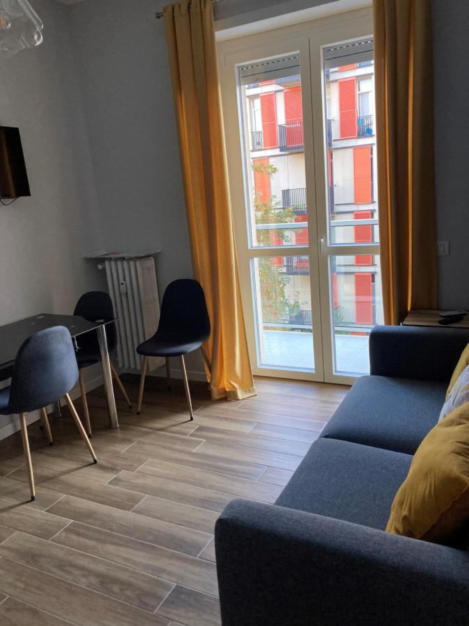 Apartment Zurigo Milan Bagian luar foto
