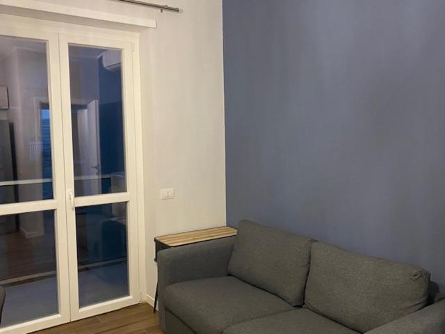Apartment Zurigo Milan Bagian luar foto
